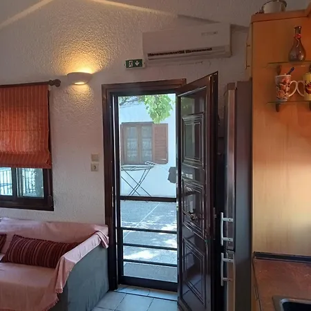 Spitaki House * ネア・ポティダイア