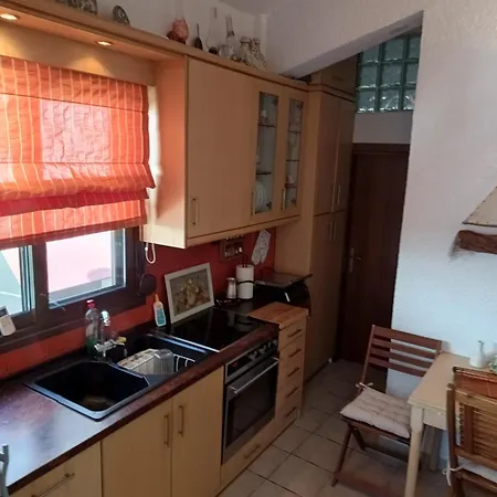 Spitaki House