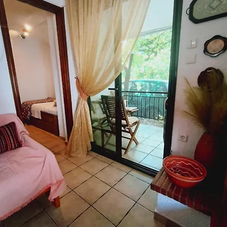 Spitaki House